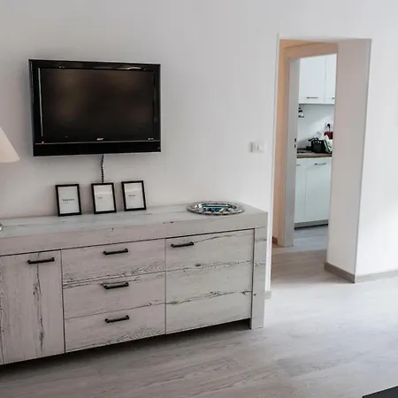 Domus 21 - Diemme Apartman *